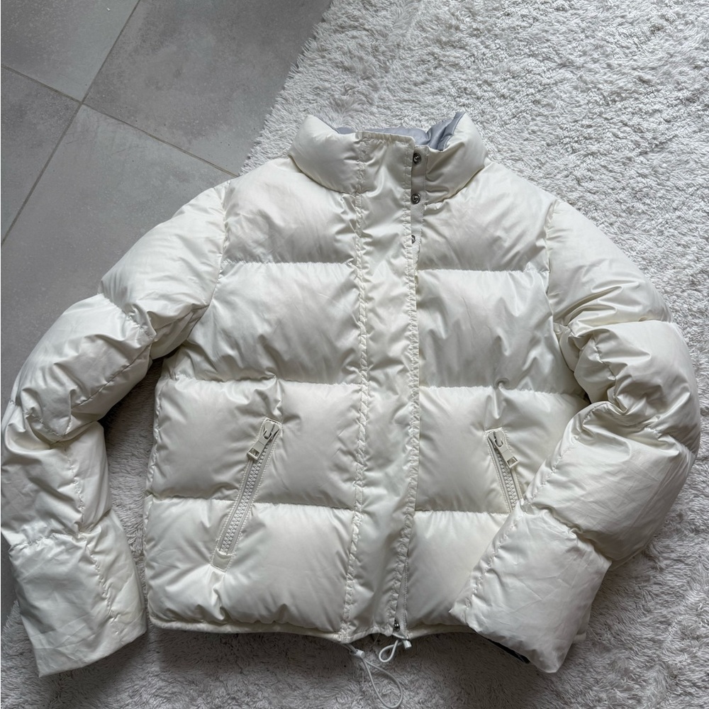 Club Monaco Women's White Puffer Jacket size XS